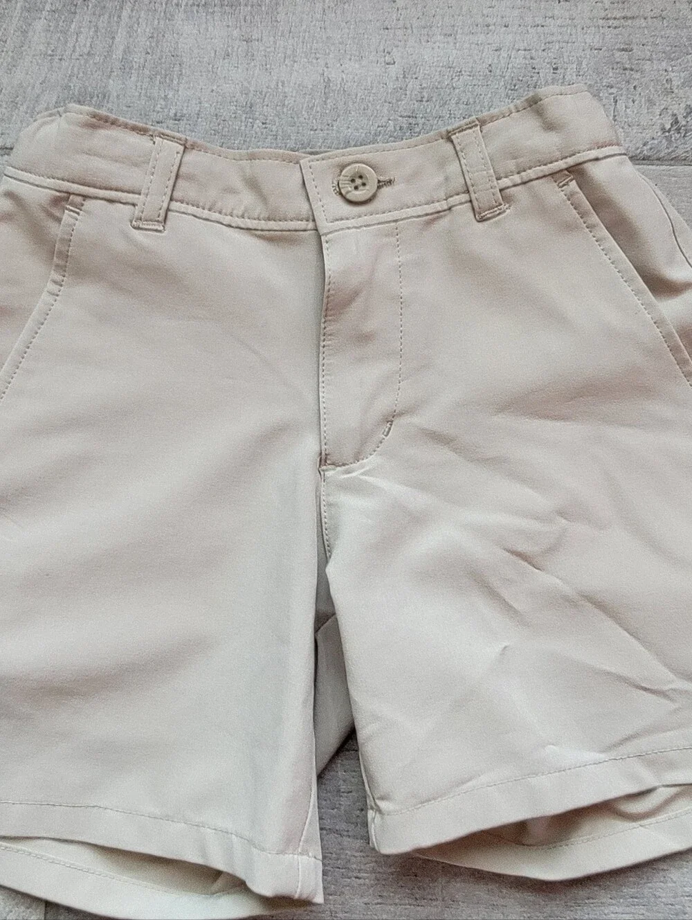 Izod Lightweight Shorts – Set of 3 (Size 4)